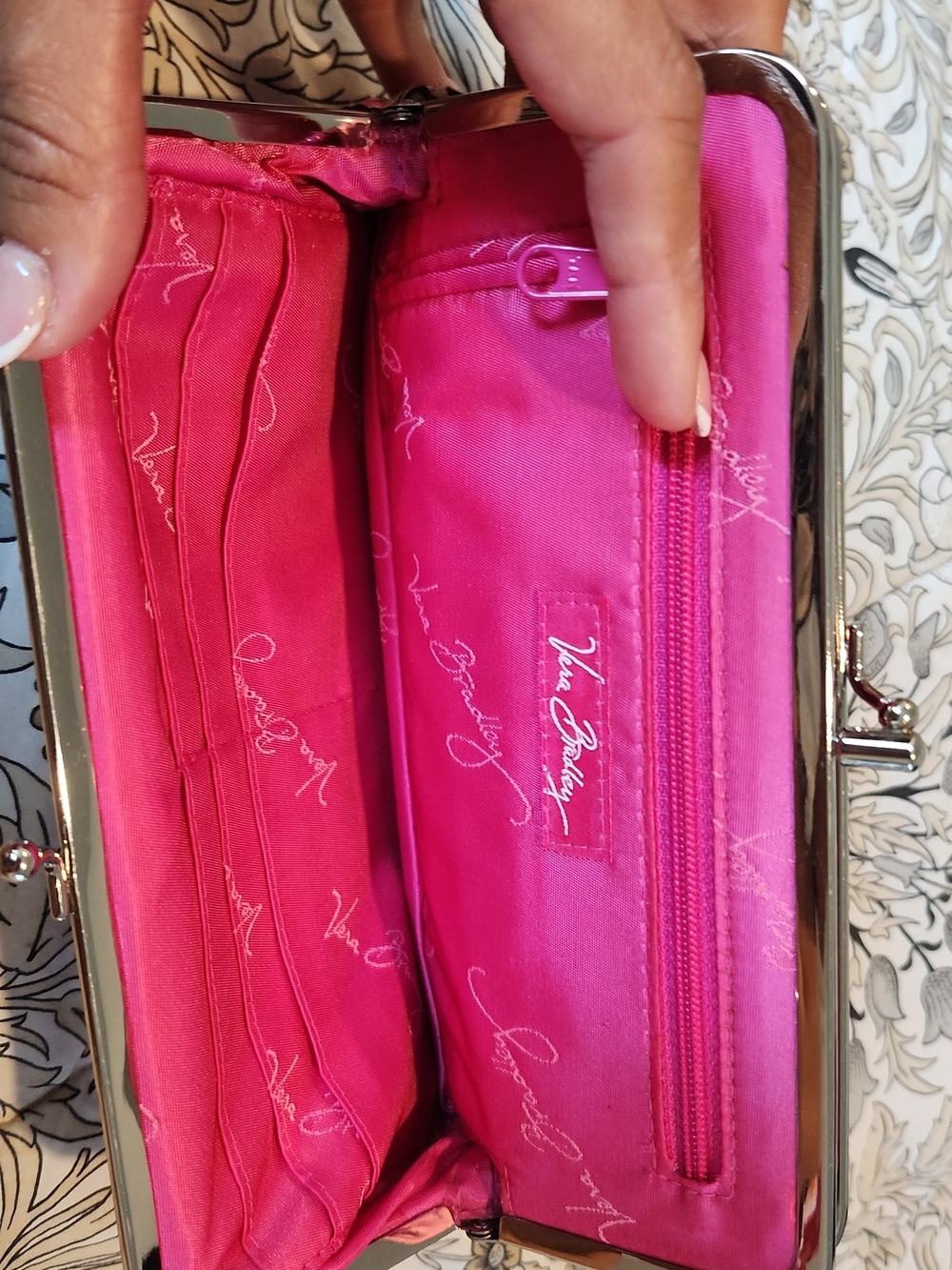 Vera Bradley Quilted Pink Floral Frame Wallet Clutch - Picture 3 of 3